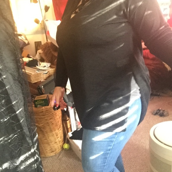 ‼️Price Drop‼️Plus Sizes Choker Top Tunic - Picture 5 of 6